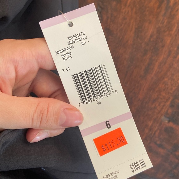 Jones New York black suit set - Picture 14 of 14